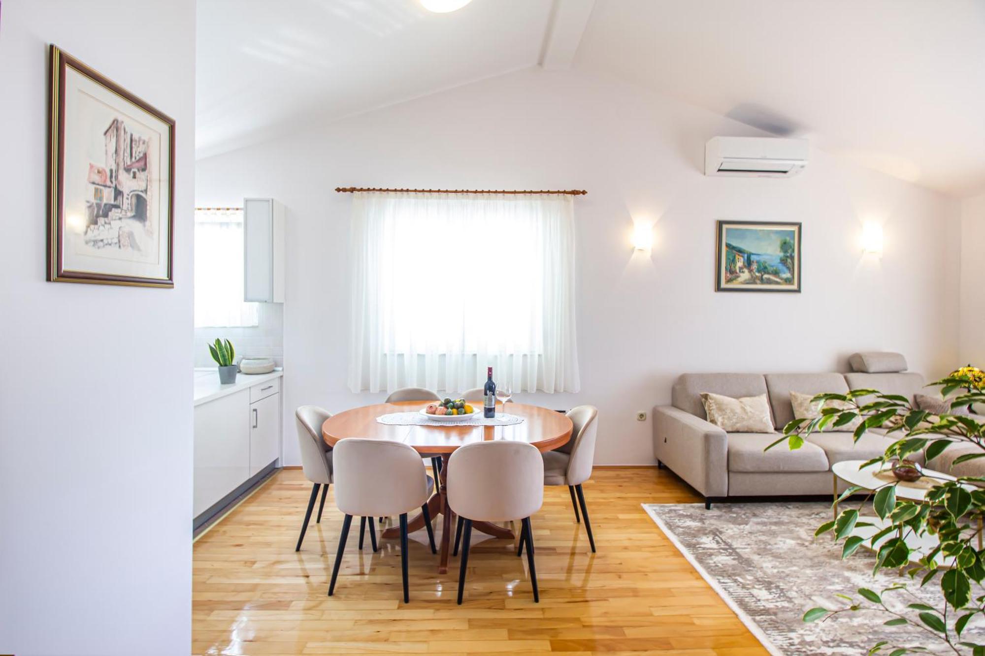 Apartment Anita With Amazing Sea View Makarská Exteriér fotografie